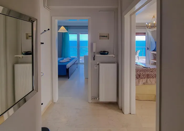 דירה Poseidon's Balcony By Infinity